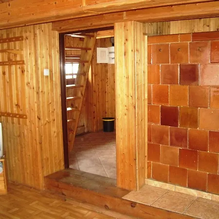 Bocianie Gniazdo Faryny