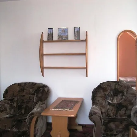 Bocianie Gniazdo * Faryny