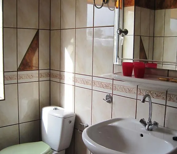 Bocianie Gniazdo * Faryny